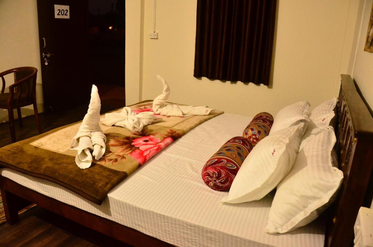 The Narayan Resort Farm Stay Пушкар Екстериор снимка
